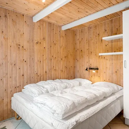 Vakantiehuis Urda - 1km From The Sea By Interhome Blåvand