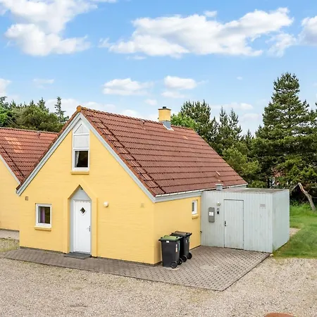 Urda - 1km From The Sea By Interhome Feriehus